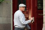 Amsterdam 15 september 2018
Arjan Ederveen vertrekt bij zijn huis.