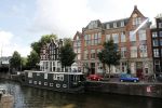 Amsterdam 15 september 2018
Arjan Ederveen vertrekt bij zijn huis.