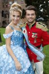 Haarzuilens 12 september 2018
Presentatie cast RTL Kerstshow op kasteel de haar. De cast bestaat uit Carlo Boszhard Buddy Vedder Esmee v Kampen Berget Lewis Pip Pellens Fred v Leer Ger Otte Celinde Schoenmaker en de kerstman.