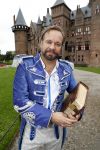 Haarzuilens 12 september 2018
Presentatie cast RTL Kerstshow op kasteel de haar. De cast bestaat uit Carlo Boszhard Buddy Vedder Esmee v Kampen Berget Lewis Pip Pellens Fred v Leer Ger Otte Celinde Schoenmaker en de kerstman.