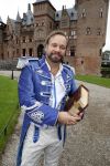 Haarzuilens 12 september 2018
Presentatie cast RTL Kerstshow op kasteel de haar. De cast bestaat uit Carlo Boszhard Buddy Vedder Esmee v Kampen Berget Lewis Pip Pellens Fred v Leer Ger Otte Celinde Schoenmaker en de kerstman.