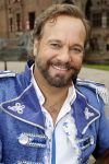 Haarzuilens 12 september 2018
Presentatie cast RTL Kerstshow op kasteel de haar. De cast bestaat uit Carlo Boszhard Buddy Vedder Esmee v Kampen Berget Lewis Pip Pellens Fred v Leer Ger Otte Celinde Schoenmaker en de kerstman.