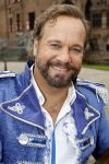 Haarzuilens 12 september 2018
Presentatie cast RTL Kerstshow op kasteel de haar. De cast bestaat uit Carlo Boszhard Buddy Vedder Esmee v Kampen Berget Lewis Pip Pellens Fred v Leer Ger Otte Celinde Schoenmaker en de kerstman.