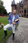 Haarzuilens 12 september 2018
Presentatie cast RTL Kerstshow op kasteel de haar. De cast bestaat uit Carlo Boszhard Buddy Vedder Esmee v Kampen Berget Lewis Pip Pellens Fred v Leer Ger Otte Celinde Schoenmaker en de kerstman.