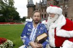 Haarzuilens 12 september 2018
Presentatie cast RTL Kerstshow op kasteel de haar. De cast bestaat uit Carlo Boszhard Buddy Vedder Esmee v Kampen Berget Lewis Pip Pellens Fred v Leer Ger Otte Celinde Schoenmaker en de kerstman.