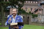 Haarzuilens 12 september 2018
Presentatie cast RTL Kerstshow op kasteel de haar. De cast bestaat uit Carlo Boszhard Buddy Vedder Esmee v Kampen Berget Lewis Pip Pellens Fred v Leer Ger Otte Celinde Schoenmaker en de kerstman.