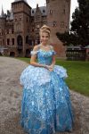 Haarzuilens 12 september 2018
Presentatie cast RTL Kerstshow op kasteel de haar. De cast bestaat uit Carlo Boszhard Buddy Vedder Esmee v Kampen Berget Lewis Pip Pellens Fred v Leer Ger Otte Celinde Schoenmaker en de kerstman.