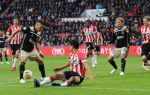 Eindhoven, 23 September 2018 PSV-AJAX Kompetitie, Seizoen 2018-2019 Eindstand 3-0
Eric Gutierrez en Tadic