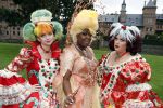 Haarzuilens 12 september 2018
Presentatie cast RTL Kerstshow op kasteel de haar. De cast bestaat uit Carlo Boszhard Buddy Vedder Esmee v Kampen Berget Lewis Pip Pellens Fred v Leer Ger Otte Celinde Schoenmaker en de kerstman.