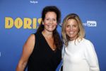 Amsterdam 17 september 2018
Premiere Doris in Tuschinski. De cast bestaat uit oa Tjitske Reidinga Guy Clemens Bracha v Doesburgh Tanik Moree Peter Blok . Femke de Veer en Maud Burgers