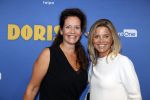 Amsterdam 17 september 2018
Premiere Doris in Tuschinski. De cast bestaat uit oa Tjitske Reidinga Guy Clemens Bracha v Doesburgh Tanik Moree Peter Blok . Femke de Veer en Maud Burgers
