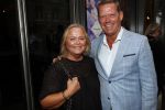 Amsterdam 10 september 2018
Feest Sjaak Swart in het nieuwe delamar theater. Frank Arnesen kwam met zijn vrouw Kate