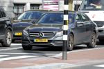 Amsterdam 15 september 2018
Frank de Grave loopt van zijn huis naar zijn auto.