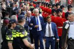 Den Haag 18 september 2018
Prinsjesdag 2018 op het binnenhof. Komning Willem Alexander Koningin Maxima Prins Constantijn en Prinses Laurentien zijn aanwezig. Geert Wilders met â€¦ en zijn beveiliging