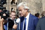 Den Haag 18 september 2018
Prinsjesdag 2018 op het binnenhof. Komning Willem Alexander Koningin Maxima Prins Constantijn en Prinses Laurentien zijn aanwezig. Geert Wilders met â€¦ en zijn beveiliging