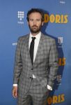 Amsterdam 17 september 2018
Premiere Doris in Tuschinski. De cast bestaat uit oa Tjitske Reidinga Guy Clemens Bracha v Doesburgh Tanik Moree Peter Blok . Guy Clemens met partner Rosa Reuten