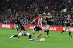 Eindhoven, 23 September 2018 PSV-AJAX Kompetitie, Seizoen 2018-2019 Eindstand 3-0
Hirving Lozano en Nico Tagliafico