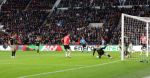 Eindhoven, 23 September 2018 PSV-AJAX Kompetitie, Seizoen 2018-2019 Eindstand 3-0
Hirving Lozano scoort 3-0