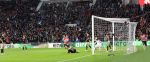 Eindhoven, 23 September 2018 PSV-AJAX Kompetitie, Seizoen 2018-2019 Eindstand 3-0
Hirving Lozano scoort 3-0