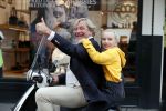 Amsterdam 14 september 2018

Jan Wieger van der Linden met zijn dochter op scooter.