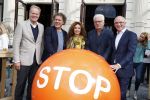 Amsterdam 7 september 2018
Presentatie stoptober 2018 door Froukje de Both met Katja Schuurman Jan Slagter en Kees v d Spek in Vondel CS.