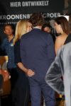 Amsterdam 17 september 2018
Premiere Doris in Tuschinski. De cast bestaat uit oa Tjitske Reidinga Guy Clemens Bracha v Doesburgh Tanik Moree Peter Blok . Linda de Mol kwam met partner Jeroen Rietbergen