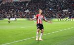 Eindhoven, 23 September 2018 PSV-AJAX Kompetitie, Seizoen 2018-2019 Eindstand 3-0
Luuk de Jong scoort 2-0