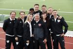 Amsterdam 11 september 2018
Het volledige team van hardlopers voor Only Friends bestaat uit tien personen: zanger Robert Leroy, chef-kok Ramon Beuk, ex-voetbalster Anouk Hoogendijk, eSporter Koen Weijland, Carlos Platier (judoka en winnaar Expeditie Robinson 2017), JoÃ«lle Witschge (deelneemster Expeditie Robinson), huisarts/schrijver/vlogger Rutger Verhoeff, social media influencer Jamie de Boer, Maup van den Berg en Stefan Valk. Ze gaan de marathon van New York lopen.