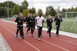 Amsterdam 11 september 2018
Het volledige team van hardlopers voor Only Friends bestaat uit tien personen: zanger Robert Leroy, chef-kok Ramon Beuk, ex-voetbalster Anouk Hoogendijk, eSporter Koen Weijland, Carlos Platier (judoka en winnaar Expeditie Robinson 2017), JoÃ«lle Witschge (deelneemster Expeditie Robinson), huisarts/schrijver/vlogger Rutger Verhoeff, social media influencer Jamie de Boer, Maup van den Berg en Stefan Valk. Ze gaan de marathon van New York lopen.