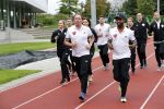Amsterdam 11 september 2018
Het volledige team van hardlopers voor Only Friends bestaat uit tien personen: zanger Robert Leroy, chef-kok Ramon Beuk, ex-voetbalster Anouk Hoogendijk, eSporter Koen Weijland, Carlos Platier (judoka en winnaar Expeditie Robinson 2017), JoÃ«lle Witschge (deelneemster Expeditie Robinson), huisarts/schrijver/vlogger Rutger Verhoeff, social media influencer Jamie de Boer, Maup van den Berg en Stefan Valk. Ze gaan de marathon van New York lopen.