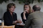 Amsterdam 15 september 2018
Neelie Kroes op terras met â€¦..