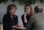 Amsterdam 15 september 2018
Neelie Kroes op terras met â€¦..