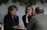 Amsterdam 15 september 2018
Neelie Kroes op terras met â€¦..