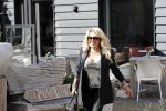 Etten Leur 21 september 2018
Patricia Paay verkoopt in winkels sjans in Etten Leur oude kleding tassen en schoenen van haar zelf.