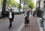 Amsterdam 9 september 2018
Peggy Vrijens met man en dochter op straat in Amsterdam.