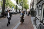 Amsterdam 9 september 2018
Peggy Vrijens met man en dochter op straat in Amsterdam.