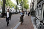 Amsterdam 9 september 2018
Peggy Vrijens met man en dochter op straat in Amsterdam.