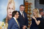 Amsterdam 17 september 2018
Premiere Doris in Tuschinski. De cast bestaat uit oa Tjitske Reidinga Guy Clemens Bracha v Doesburgh Tanik Moree Peter Blok .