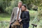 Amsterdam 16 september 2018
Rick Nieman heeft fotoshoot in Vondelpark en poseert daarna met zijn vrouw Sacha de Boer