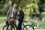 Amsterdam 16 september 2018
Rick Nieman heeft fotoshoot in Vondelpark en poseert daarna met zijn vrouw Sacha de Boer