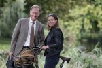 Amsterdam 16 september 2018
Rick Nieman heeft fotoshoot in Vondelpark en poseert daarna met zijn vrouw Sacha de Boer