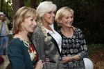 Hilversum 8 oktober 2018
Boek presentatie Peter Koelewijn bij wisseloord studioâ€™s. Het boek is geschreven door Tjerk Lammers.
Rita v Rooy Marga Bult Margot v d Ven