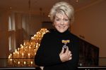 Amsterdam 30 september 2018
1 jaar Annie MG Schmidt in het delamar theater. Simone Kleinsma krijgt koninklijke onderscheiding.