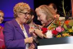 Amsterdam 30 september 2018
1 jaar Annie MG Schmidt in het delamar theater. Simone Kleinsma krijgt koninklijke onderscheiding. . Met Joan de Zwart Bloch ( burgemeester Blaricum)