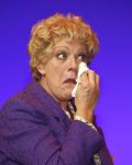 Amsterdam 30 september 2018
1 jaar Annie MG Schmidt in het delamar theater. Simone Kleinsma krijgt koninklijke onderscheiding.