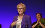 Amsterdam 30 september 2018
1 jaar Annie MG Schmidt in het delamar theater. Simone Kleinsma krijgt koninklijke onderscheiding.