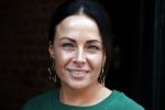 Etten Leur 21 september 2018
Patricia Paay verkoopt in winkels sjans in Etten Leur oude kleding tassen en schoenen van haar zelf.