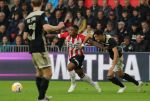 Eindhoven, 23 September 2018 PSV-AJAX Kompetitie, Seizoen 2018-2019 Eindstand 3-0
Steven Bergwijn en Frenkie de Jong