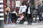 Amsterdam 9 september 2018
Sunnery James met zijn kinderen en een vriend op straat.