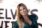 Amsterdam 21 september 2018
Sylvie Meis bij de premiere Elvyâ€™s wereld in Pathe Arena . Haar broer en zwager waren ook aanwezig.